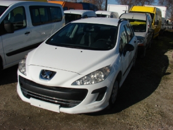 <strong>PEUGEOT 308</strong><br/>1.6 HDi 110ch