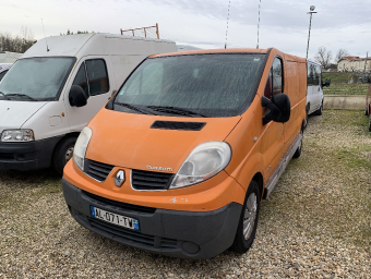<strong>RENAULT TRAFIC</strong><br/>2.5 dCi 150ch L2H1