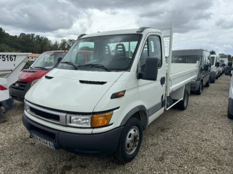 IVECO – DAILY – Châssis cabine – Diesel – Blanc